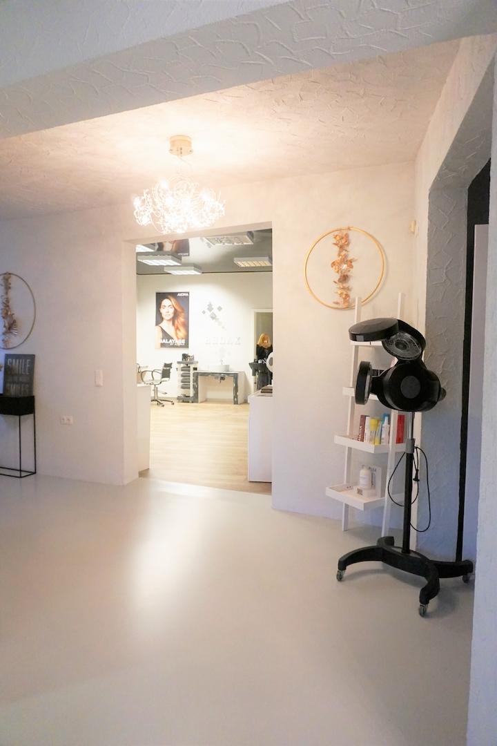 Blick in den Salon 