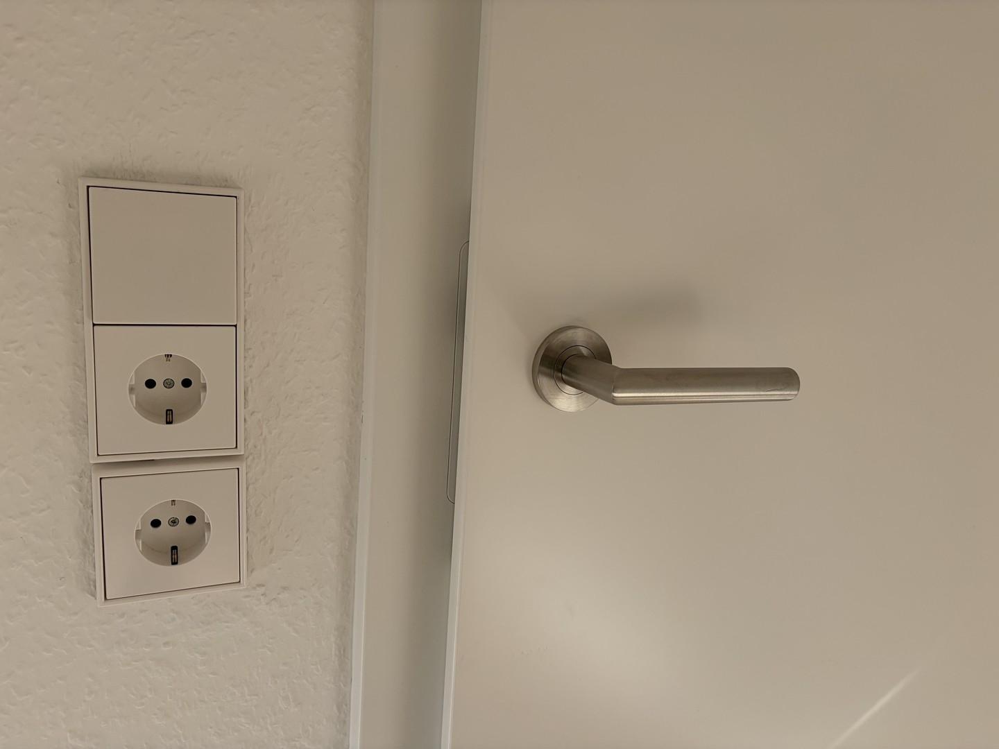 JUNG-Install. / Griffwerk-Gar.