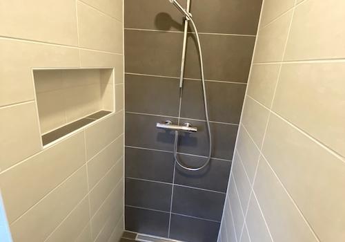 Dusche Badezimmer OG