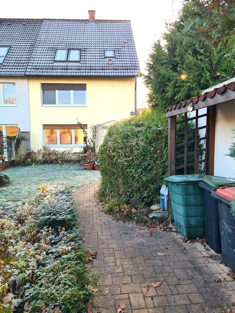 Doppelhaushälfte