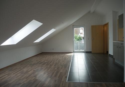 Wohnzimmer und Küche 