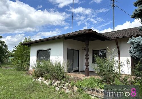 Ansicht mit sonnige Südterrasse