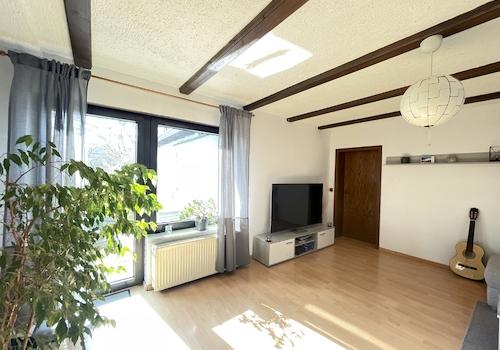 Zugang vom Wohnzimmer zur Terrasse (UG)