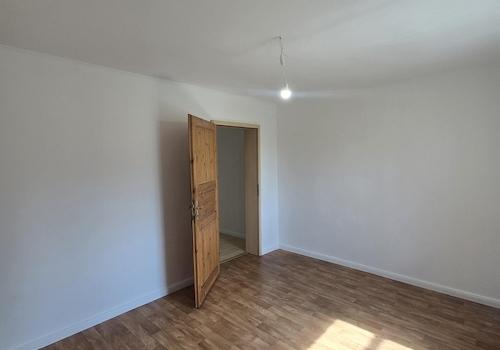 Schlafzimmer_Blick zur Tür