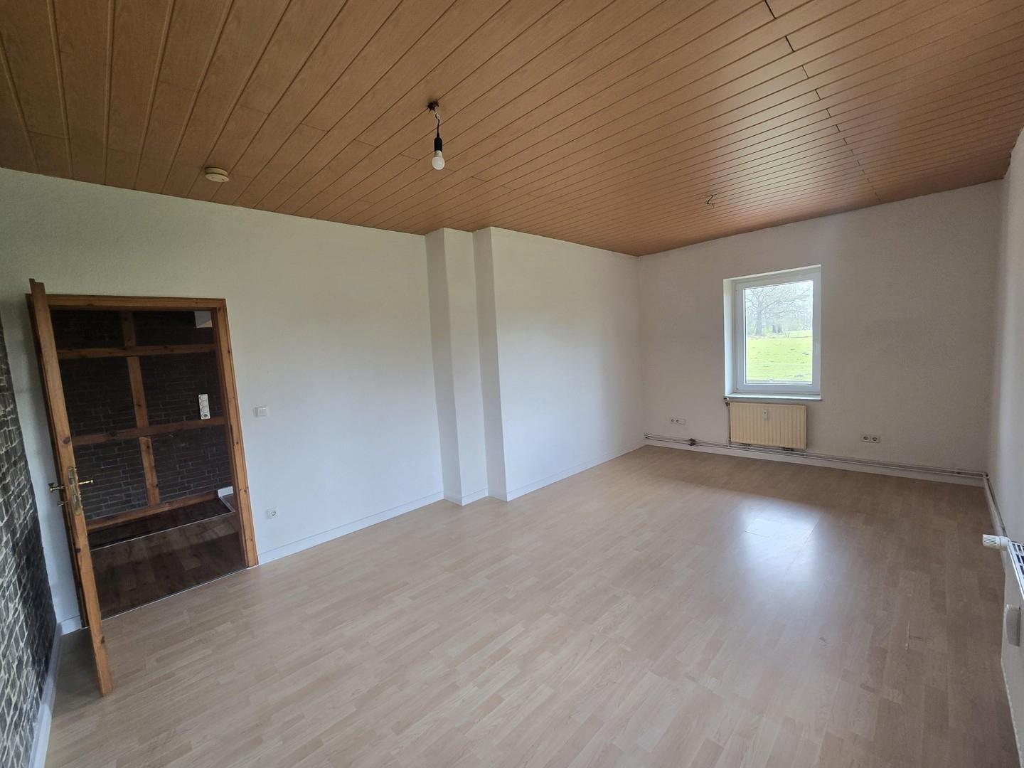 Wohnzimmer_Blick in Raum