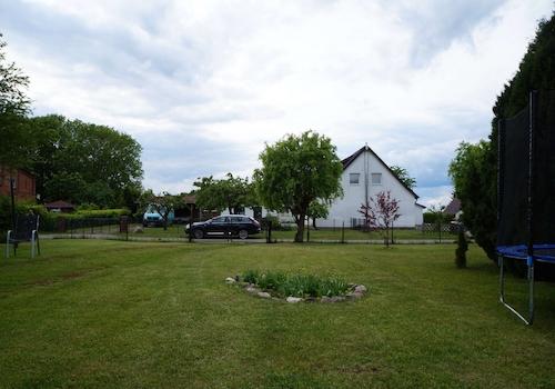 Blick vom Grundstück