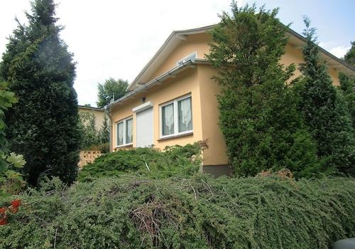 Hausansicht von der Strasse