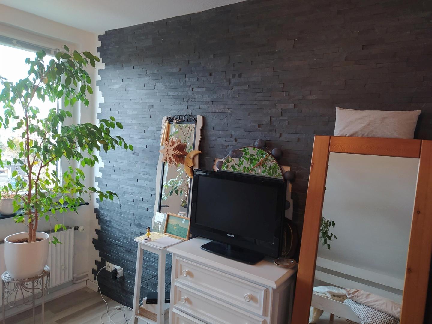 Schieferwand Zimmer hinten