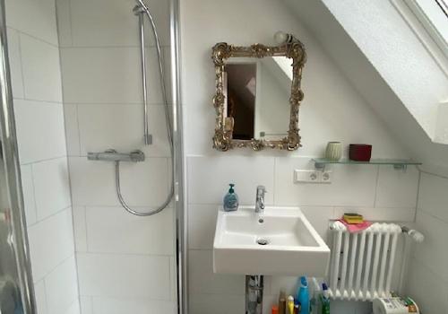 Dachgeschoss Bad