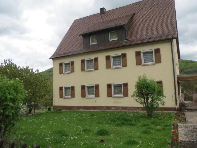 4-Zimmer-Wohnung im Erdgeschoss in Hohenstadt