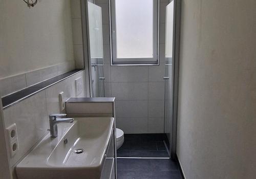 Bäder mit ebenerdiger Dusche