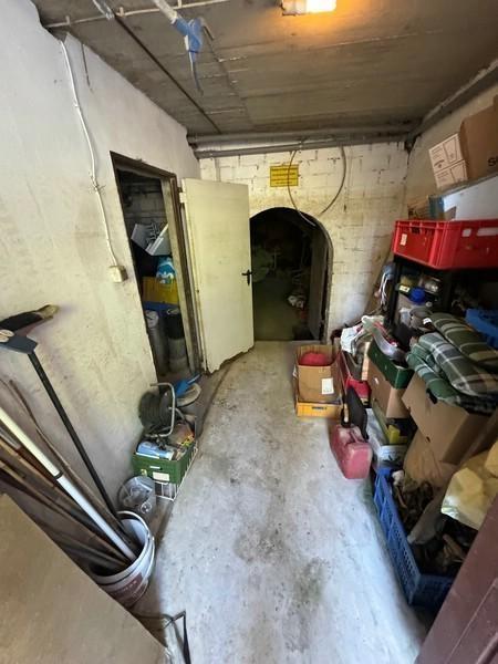 40 Kellervorraum