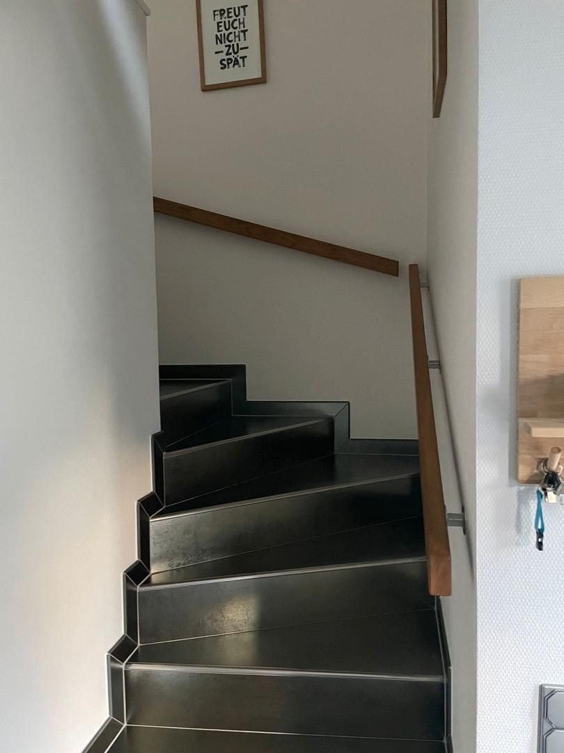 Treppenaufgang (neu)