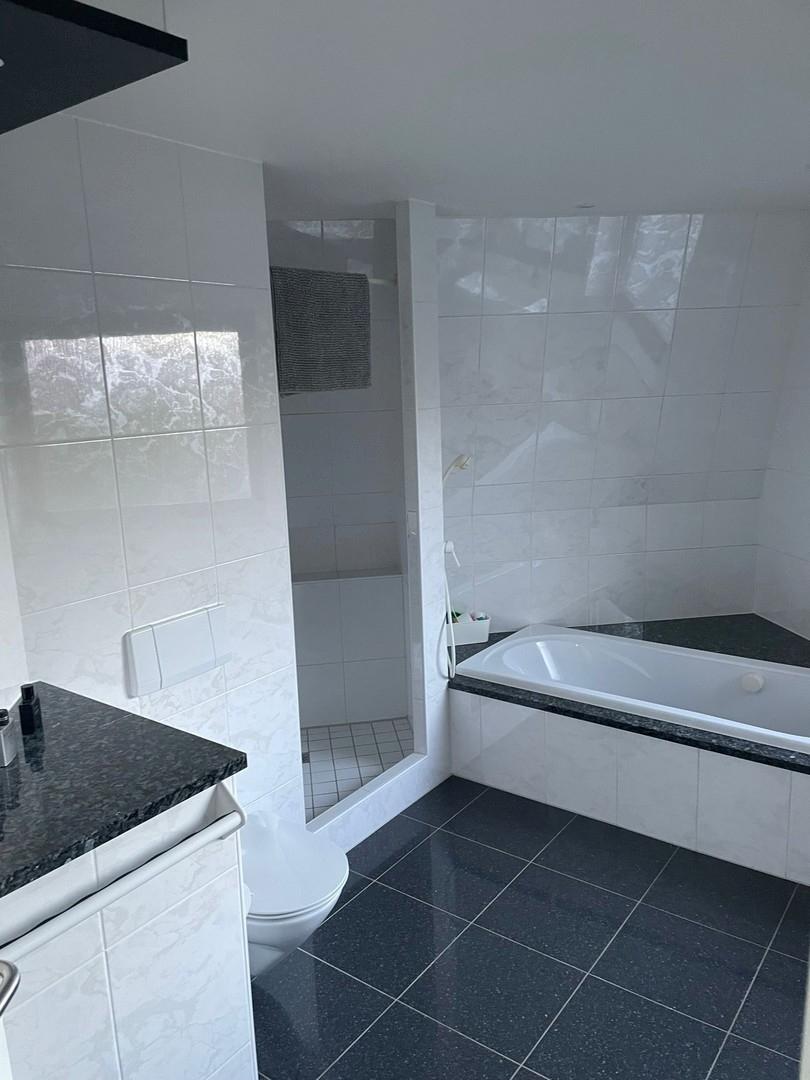 Vollbad 1. Obergeschoss (neu)