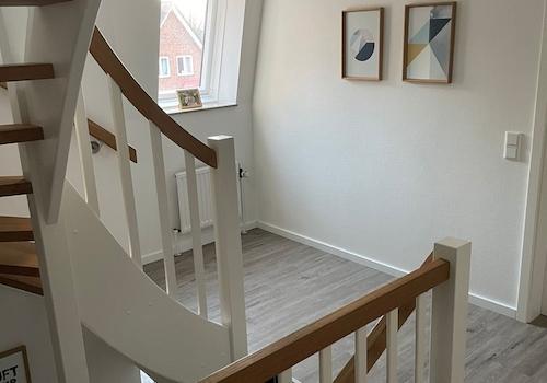 Treppenaufgang (neu)