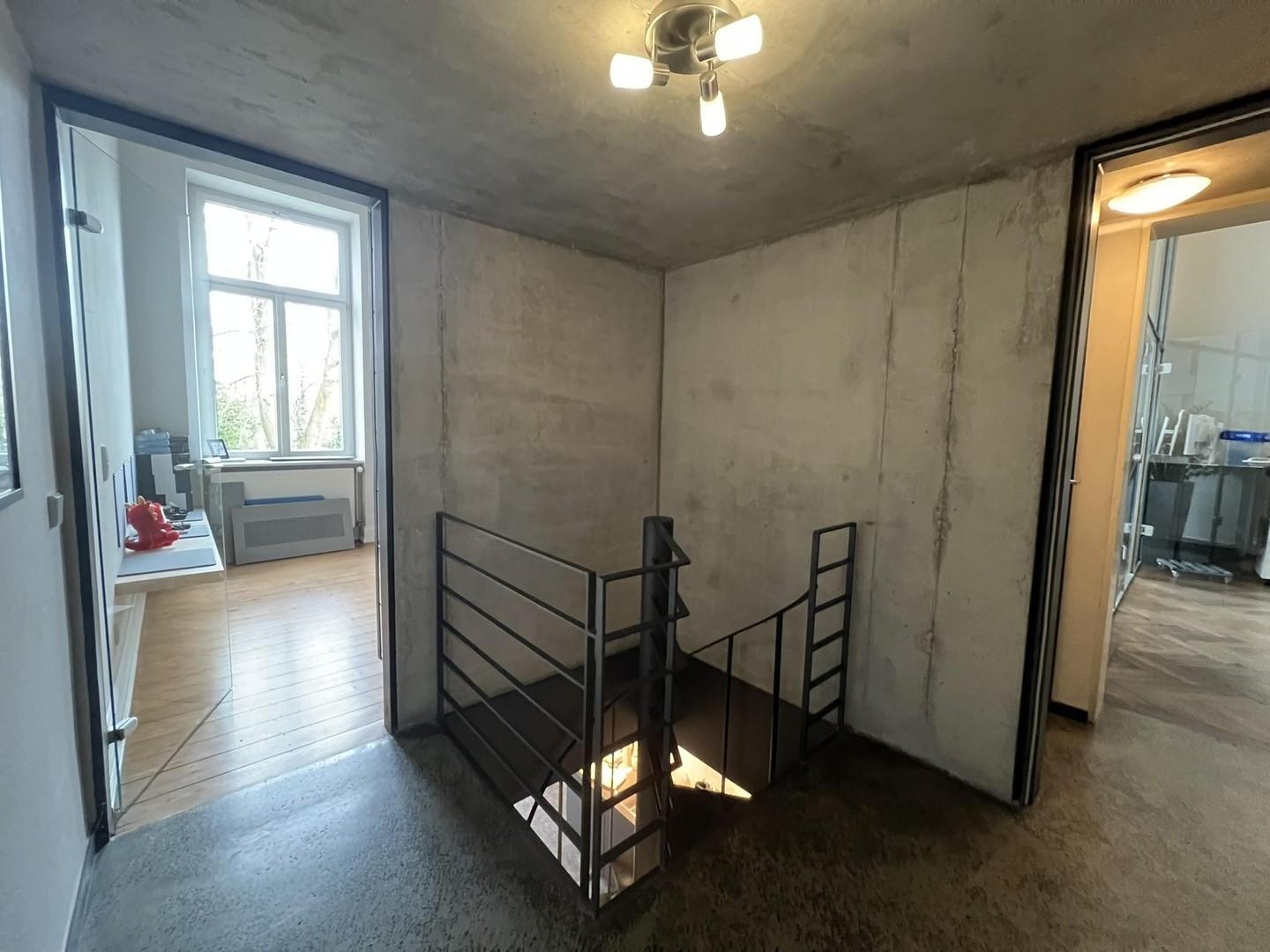 Flur Erdgeschoss mit Treppe