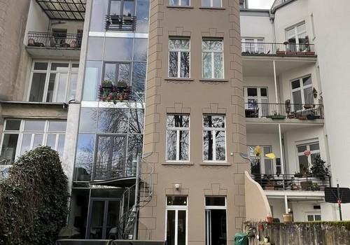 Rückseite des Hauses Terrasse