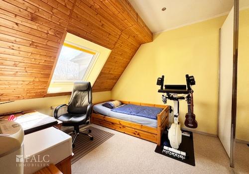 Kinder- oder Arbeitszimmer