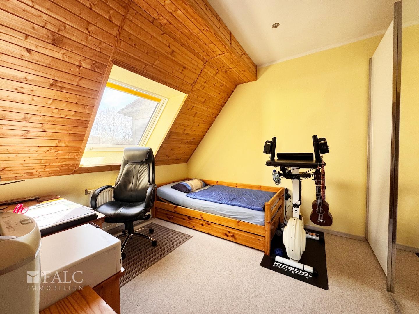 Kinder- oder Arbeitszimmer