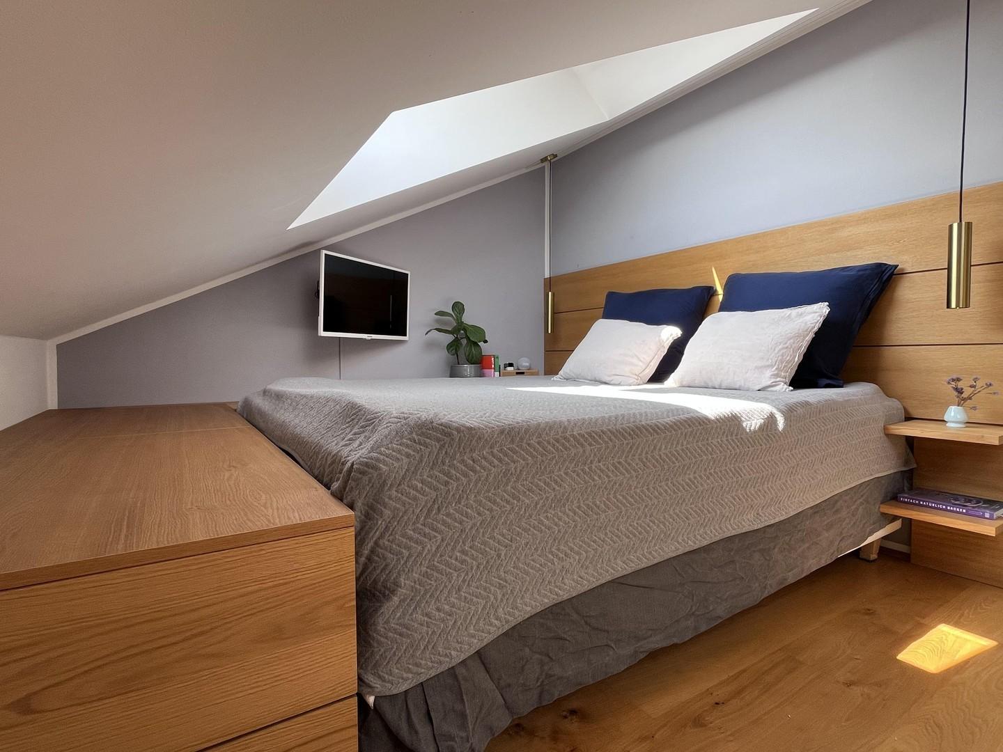 DG: Schlafzimmer /Stauraum