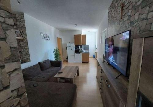 Wohnbereich mit offener Küche