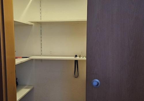Abstell-, Speisekammer EG