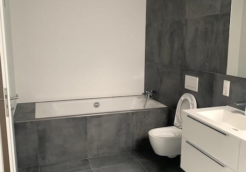 großes Badezimmer OG 