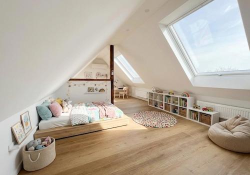 Spitzboden KI Staging