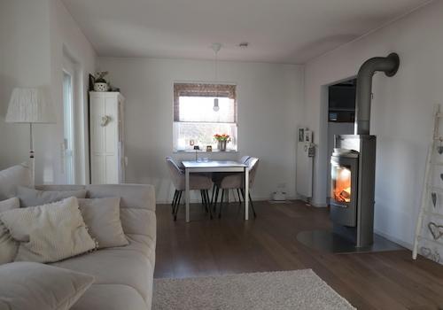 Wohn- und Essbereich