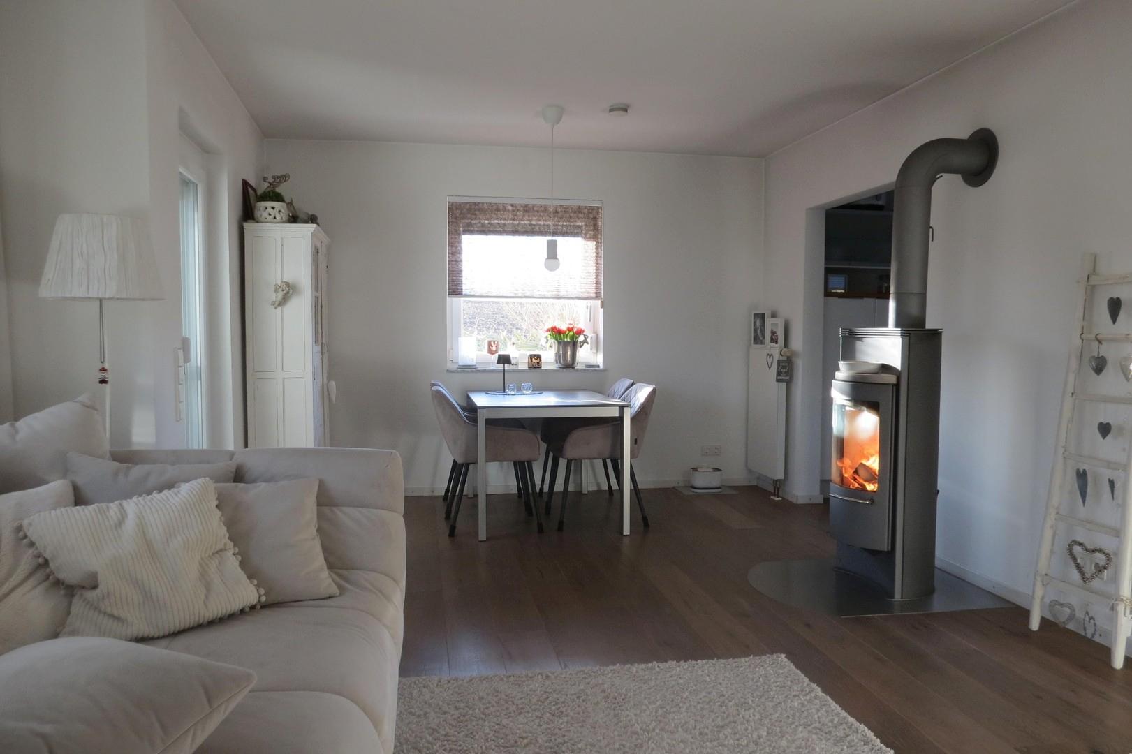 Wohn- und Essbereich