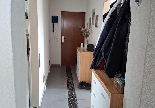 Flur, Richtung Ausgang_2