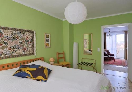 Schlafzimmer-Wohnzimmer-Balkon