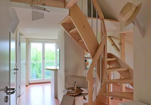 Innentreppe vom Eingang