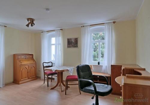 Blick ins Wohnzimmer