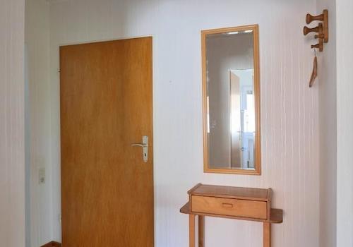 kleiner Wohnungsflur