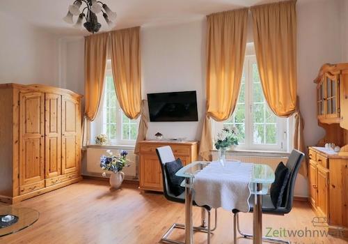 Blick ins Wohnzimmer