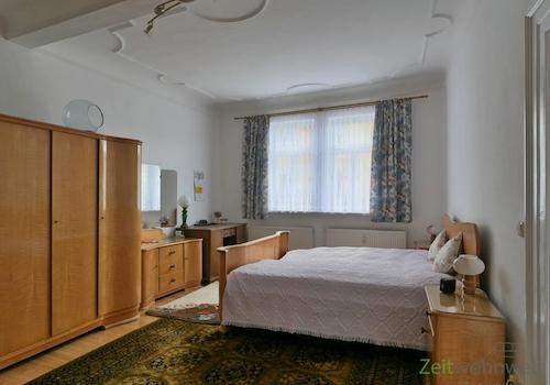 Blick ins Schlafzimmer