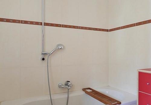 Wanne im großen Bad