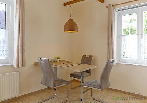 schöner Essplatz in der Küche