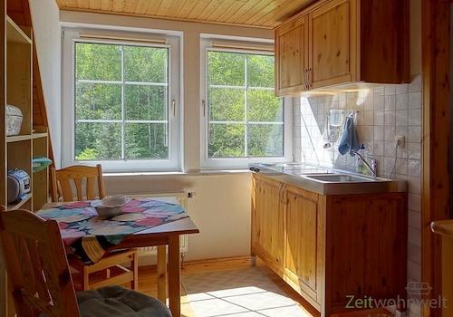 Küche mit Essplatz