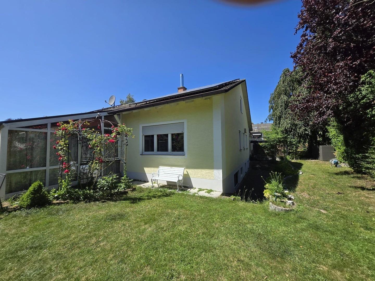 Teil des Hauses/Eckgrundstück