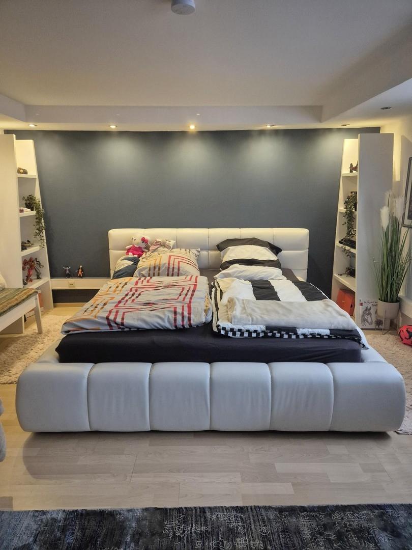 Jugendzimmer 1 v 2 (UG)