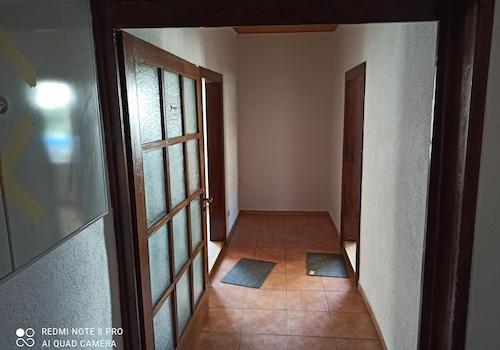 Wohnung EG Altbau Flur