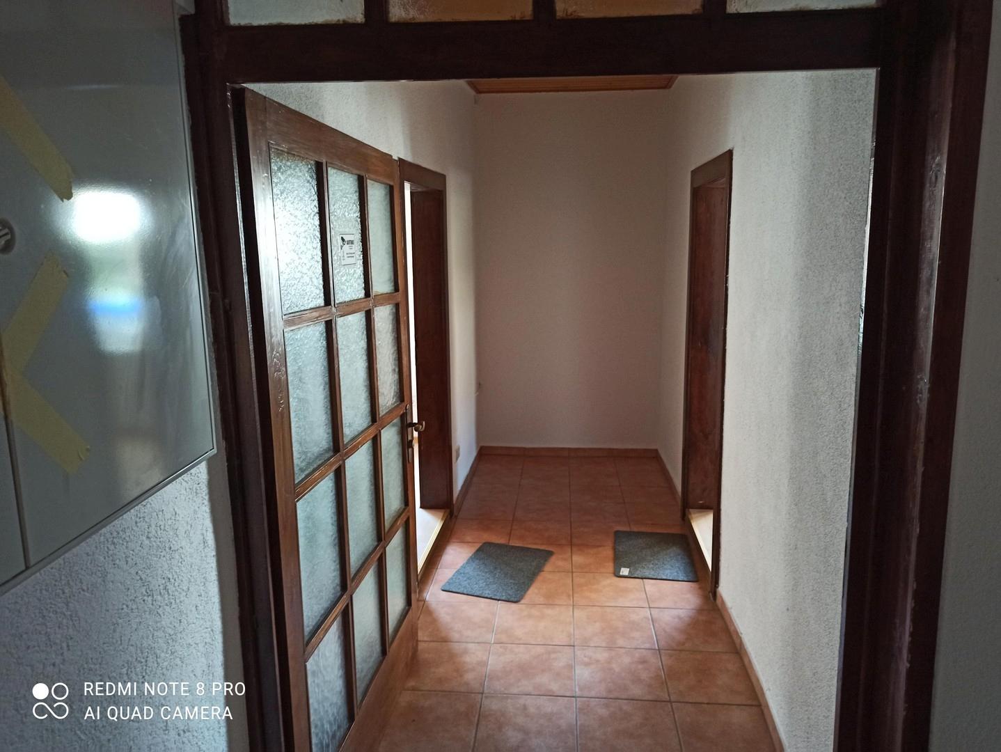 Wohnung EG Altbau Flur