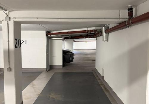 Tiefgaragenstellplatz