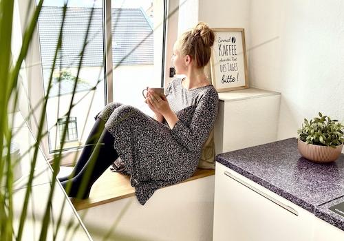 Fenster-Sitzbank in der Küche