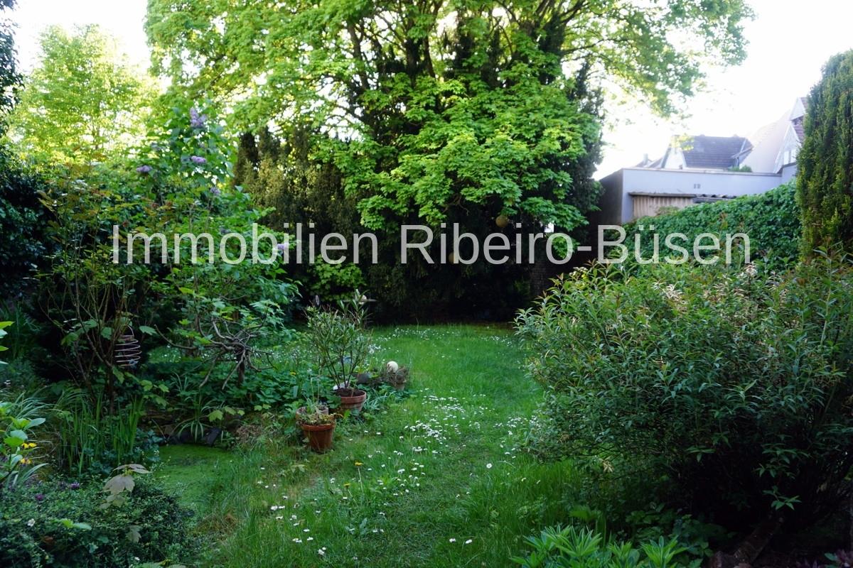 Der naturnah angelegte Garten