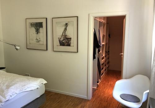 Schlafzimmer 1 mit Ankleide 
