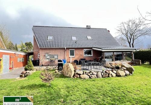 Blick aus dem Garten