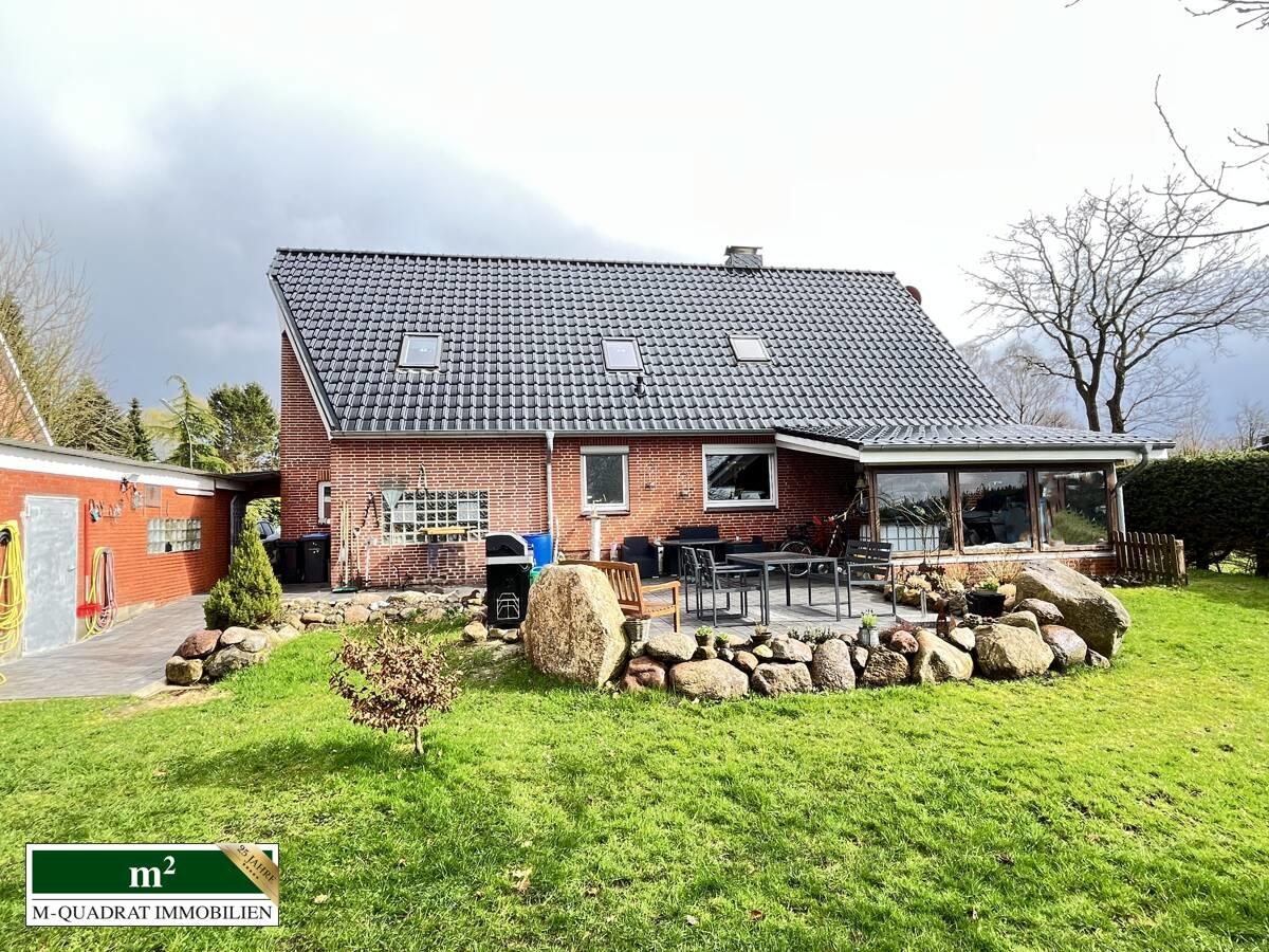 Blick aus dem Garten